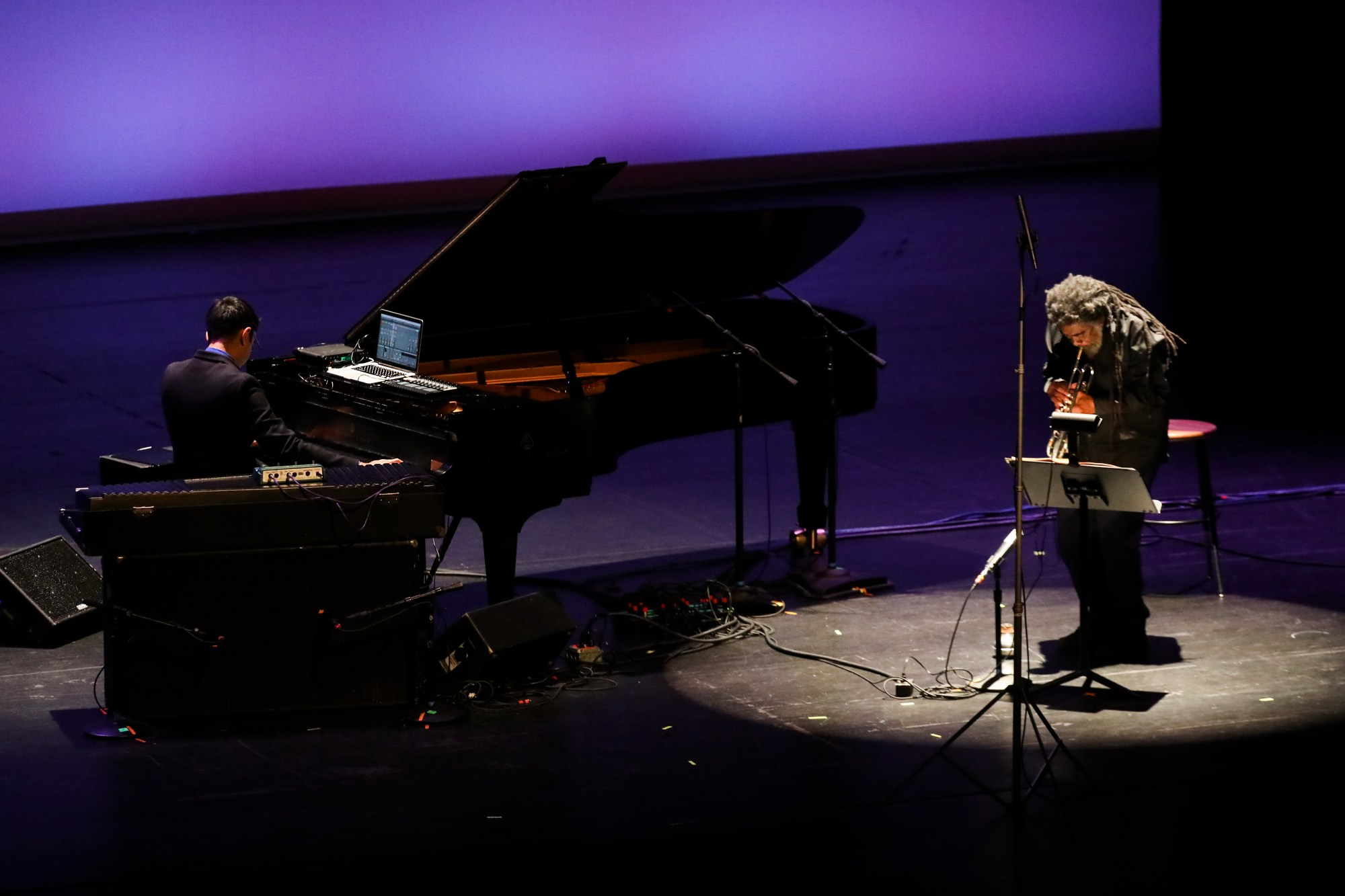 Pianist Vijay Iyer and trumpeter Wadada Leo play on stage