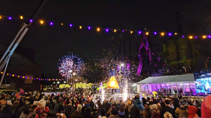 Bethlehem rings in the new year for 2026 with the annual Peeps chick drop as part of PeepsFest. (John Misinco/The Morning Call)
